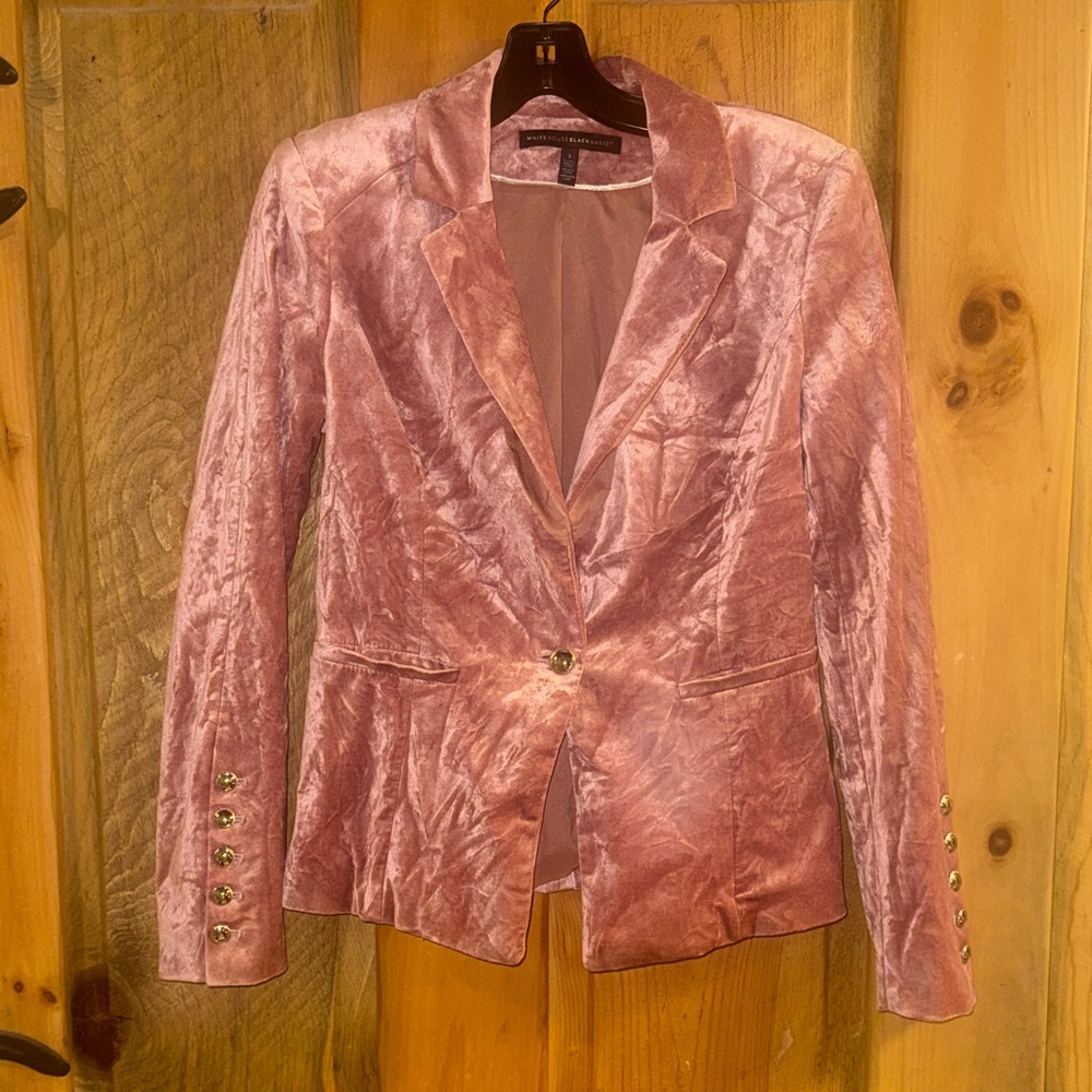 White House Black Market / Blush Velvet Blazer